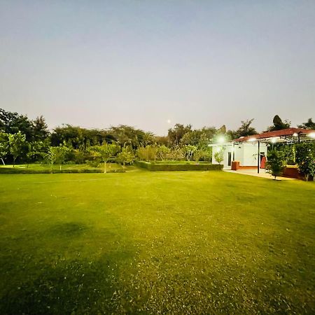 Villa Anantam Aravali Gurgaon Exterior foto